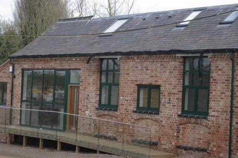 5 bedroom barn conversion to rent, The Brewery, Barkby Road, Beeby