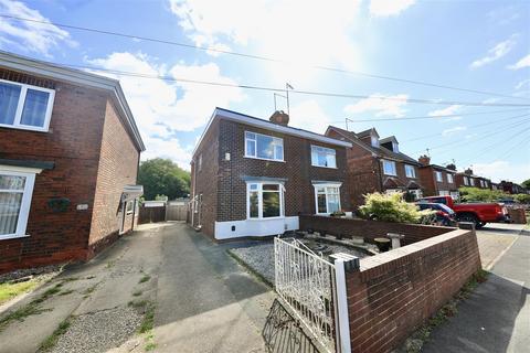 3 bedroom semi-detached house for sale, Ormerod Road, Hull