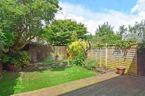 undefined, Mornington Walk, Richmond, TW10