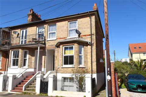 2 bedroom apartment for sale, Russell Road, Felixstowe, Suffolk, IP11