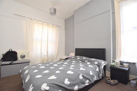2 bedroom apartment for sale, Russell Road, Felixstowe, Suffolk, IP11