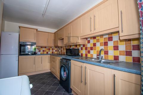 2 bedroom flat for sale, Fern Close, Thurnby, Leicester