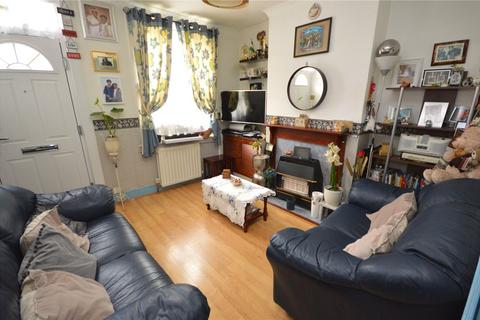 55 Butlin Road, Luton, LU1 1LB