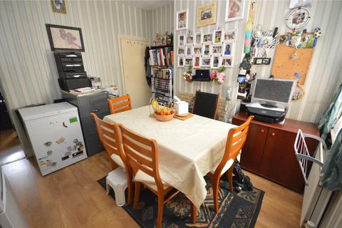 55 Butlin Road, Luton, LU1 1LB