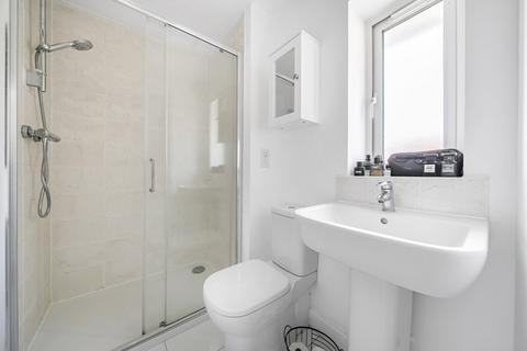 47 Oakes Crescent, Dartford, DA1 5UF