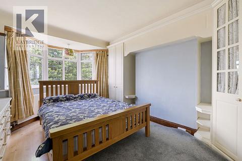 132 Seaforth Gardens, Epsom, KT19 0NW
