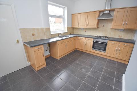 2 bedroom terraced house to rent, Tram Street, Platt Bridge, Wigan, WN2