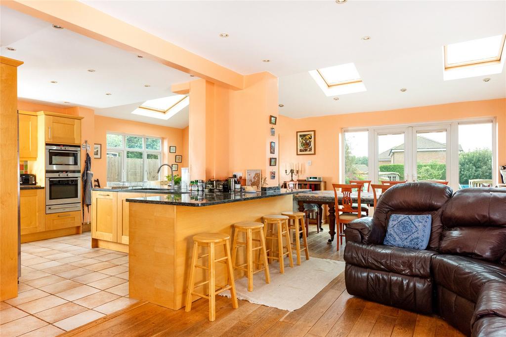 Kitchen/Breakfast