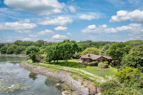 3 bedroom bungalow for sale, Gutner Lane, Hayling Island, Hampshire