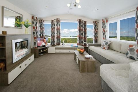 3 bedroom static caravan for sale, Trelay Holiday Park