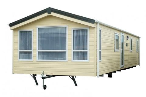 3 bedroom park home for sale, Trelay Holiday Park