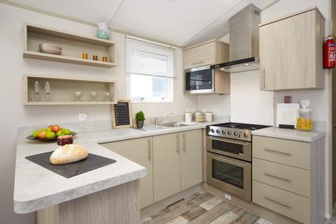 2 bedroom park home for sale, Trelay Holiday Park