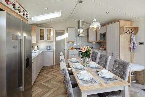 2 bedroom park home for sale, Trelay Holiday Park