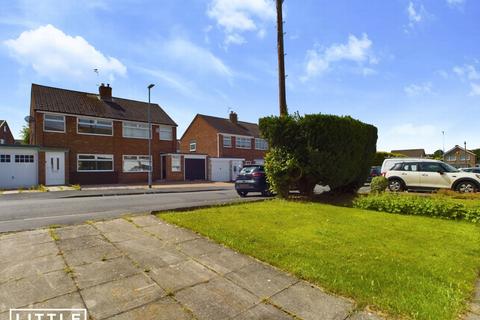 3 bedroom semi-detached house for sale, Standish Drive, Rainford, WA11