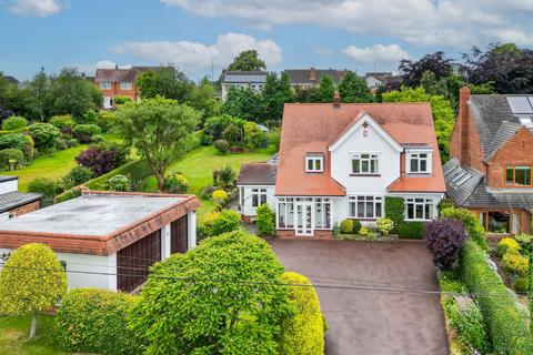 4 bedroom detached house for sale, Staple Flat, Lickey End, Bromsgrove, B60 1HD