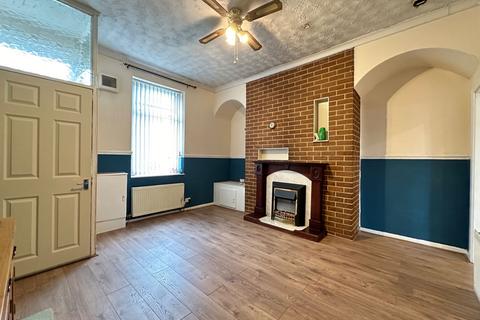 2 bedroom end of terrace house for sale, Dukinfield Road, Hyde, Greater Manchester, SK14 4QE