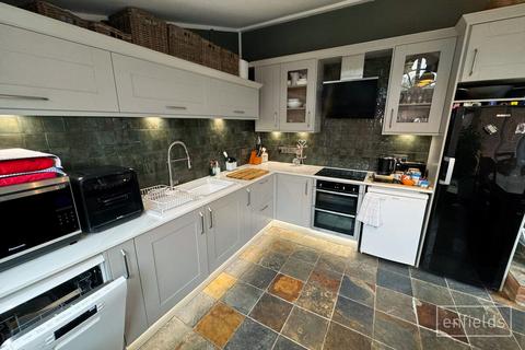 1a Peartree Road, Southampton, SO19 7GU