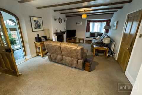 1a Peartree Road, Southampton, SO19 7GU