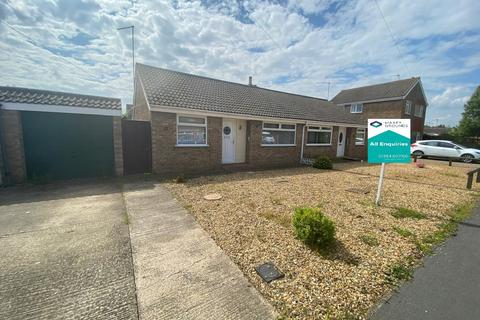 2 bedroom detached bungalow for sale, Birch Close, Chatteris