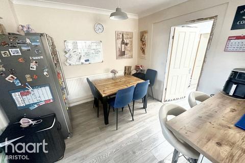 23 Coleshill Drive, Hartcliffe, Bristol, BS13 9QT