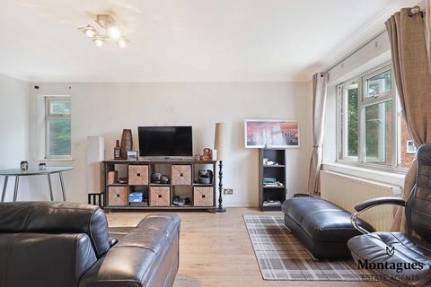 40 Rowley Mead, Thornwood, Epping, CM16 6NH