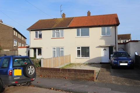 3 bedroom house to rent, St Martins Road, Deal, CT14