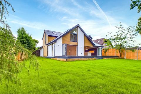 5 bedroom detached house for sale, Smugglers Lane North, Christchurch, Dorset, BH23