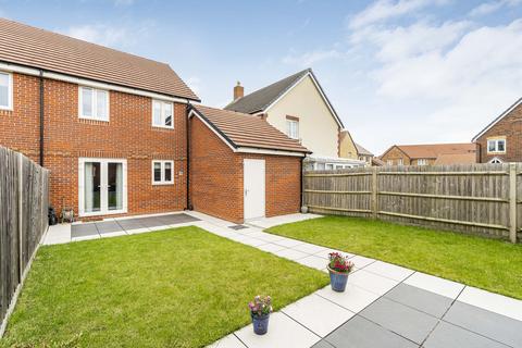 1 Crowberry Place, Didcot, OX11 6FT