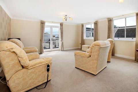 2 bedroom apartment for sale, Bank Street, Charlton Court, TQ14