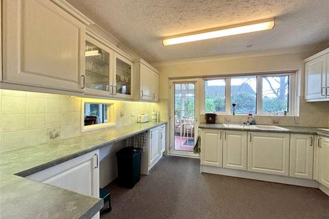 3 bedroom detached house for sale, Felton Crescent, Christchurch BH23