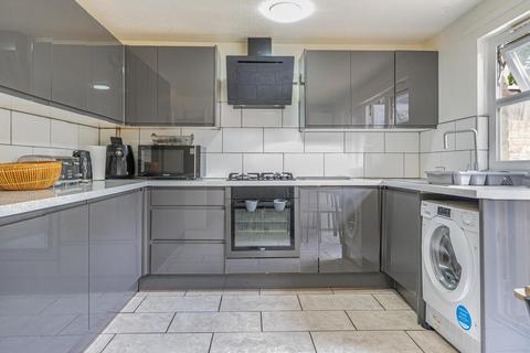 4 bedroom terraced house for sale, St. Lawrence Way, Myatts Fields South, Myatts Field