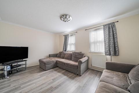 4 bedroom terraced house for sale, St. Lawrence Way, Myatts Fields South, Myatts Field