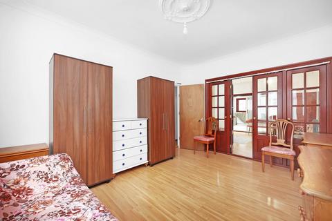 5 bedroom house for sale, Huxley Road, Leyton, E10