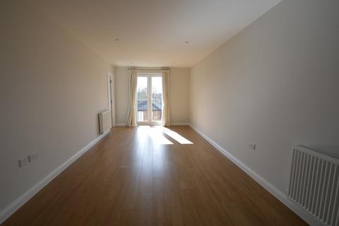 1 bedroom apartment to rent, 61 Chalvey Road East, Slough, Berkshire, SL1