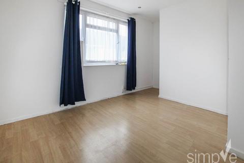 1 bedroom flat to rent, Yeading Court, Masefield Lane, HAYES