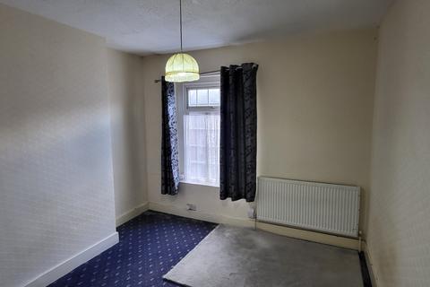 undefined, Luton LU1