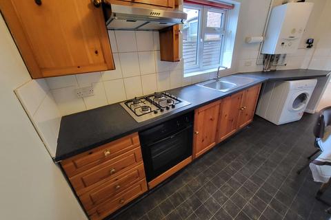 undefined, Luton LU1