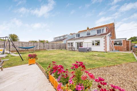 4 bedroom detached house for sale, Wheatlands Avenue, Hayling Island, Hampshire