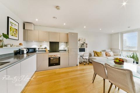 2 bedroom apartment for sale, Barry Blandford Way, London