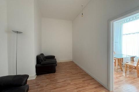 80a Aldborough Road South, Ilford, IG3 8EY