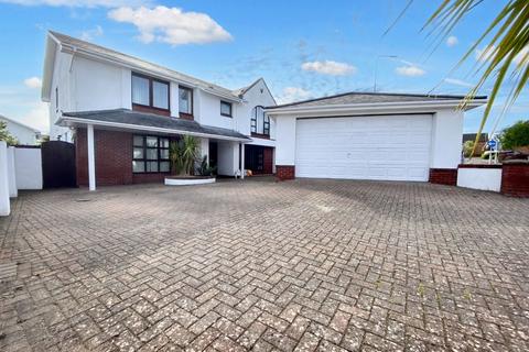 5 bedroom detached house for sale, Lower Farm Court, Rhoose, CF62