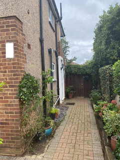49 Byards Croft, London, SW16 5EY