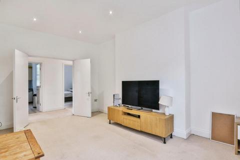 3 bedroom flat to rent, Wimborne Road, Bournemouth BH2