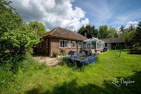 5 bedroom detached bungalow for sale, Norton Heath