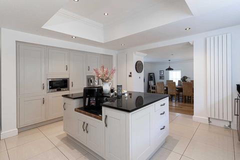 6 bedroom detached house for sale, Moor House, Main Road, Ryton, Northumberland
