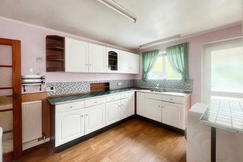 3 bedroom bungalow for sale, High Drive, Basingstoke, Hampshire