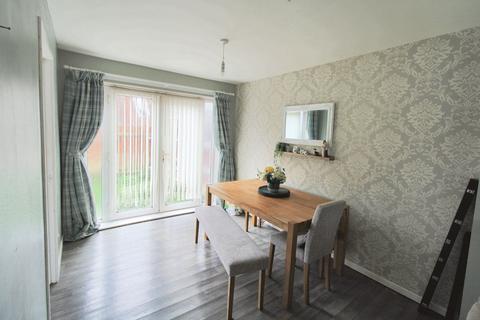 3 bedroom terraced house for sale, Middle Street East, Walker, Newcastle upon Tyne, Tyne and Wear, NE6 4DF