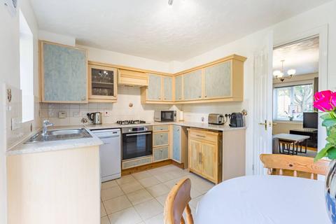 20 Hanover Avenue, London, E16 1SD