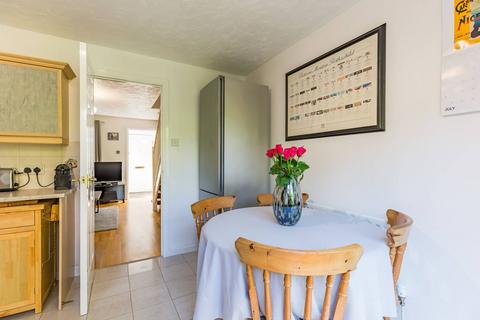 20 Hanover Avenue, London, E16 1SD