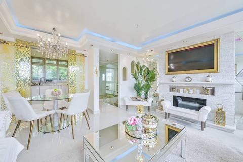 3 bedroom flat for sale, Flat Atholl House, Maida Vale, London, W9